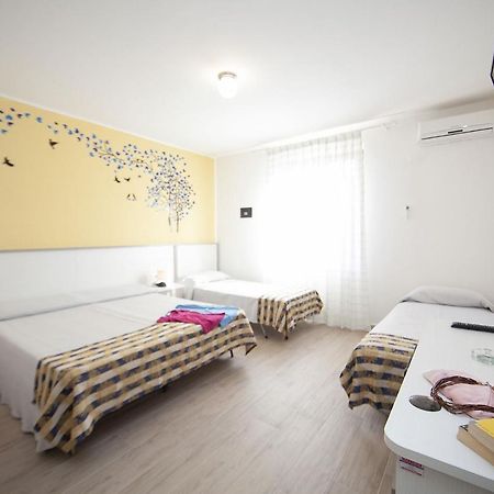 Hotel Thomas 坎普码港 外观 照片